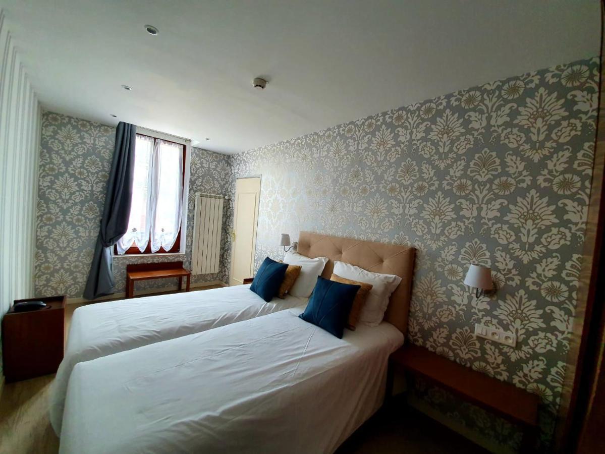 Hotel Croix Blanche De Sologne Chaumont-sur-Tharonne Exteriér fotografie